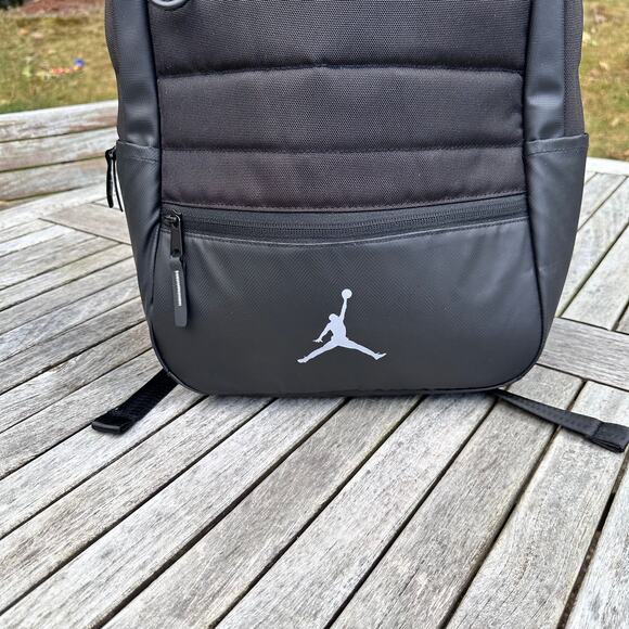 Air Jordan Airborne Weather Resistant Nike Backpack 15" Laptop Black 9A1944-023 - Picture 16 of 16